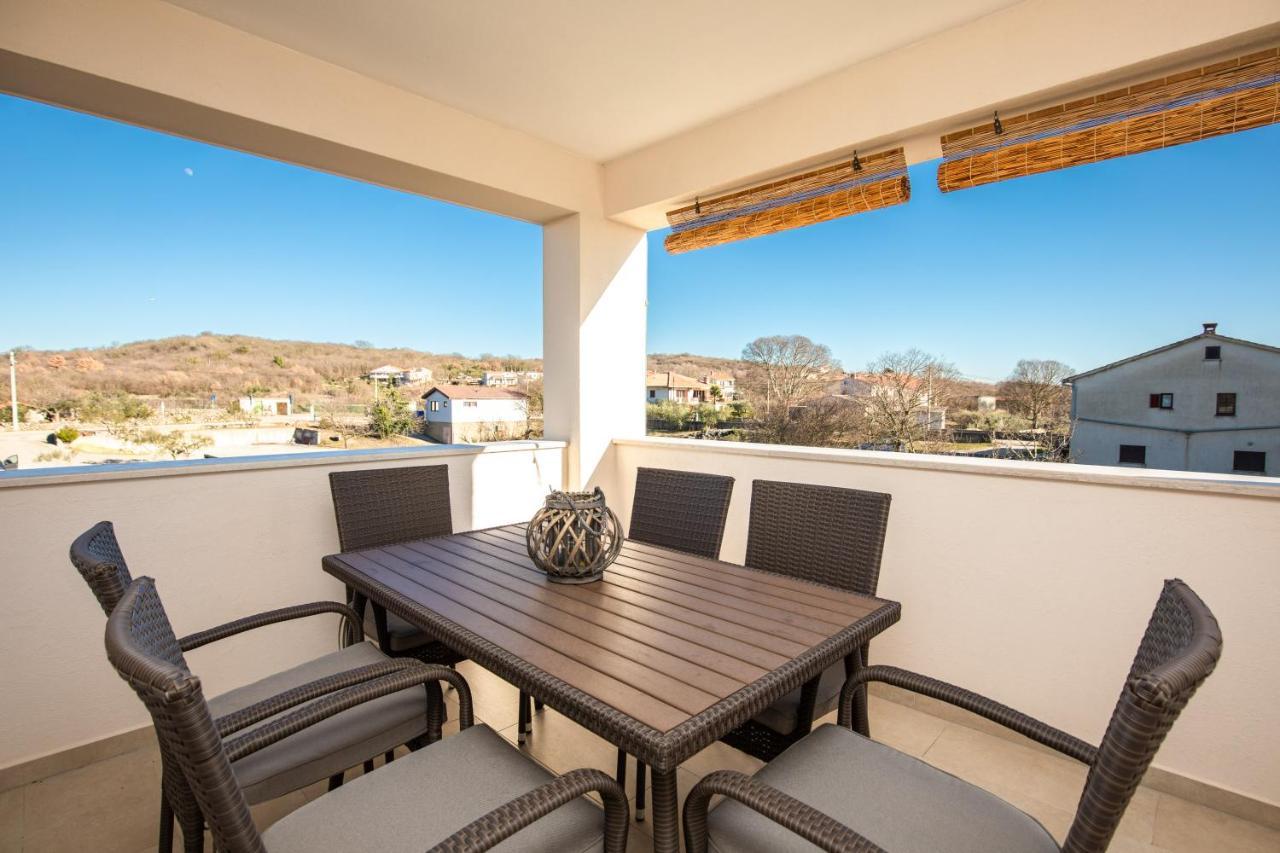 Apartments Brig Perfect Countryside Holiday! Krk Town Eksteriør bilde
